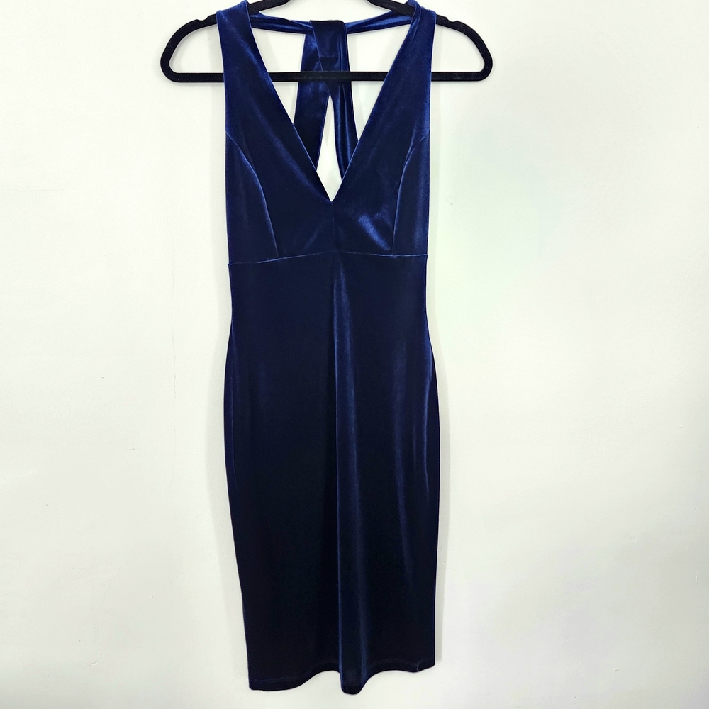 Windsor Deep Blue Velvet Backless Dress